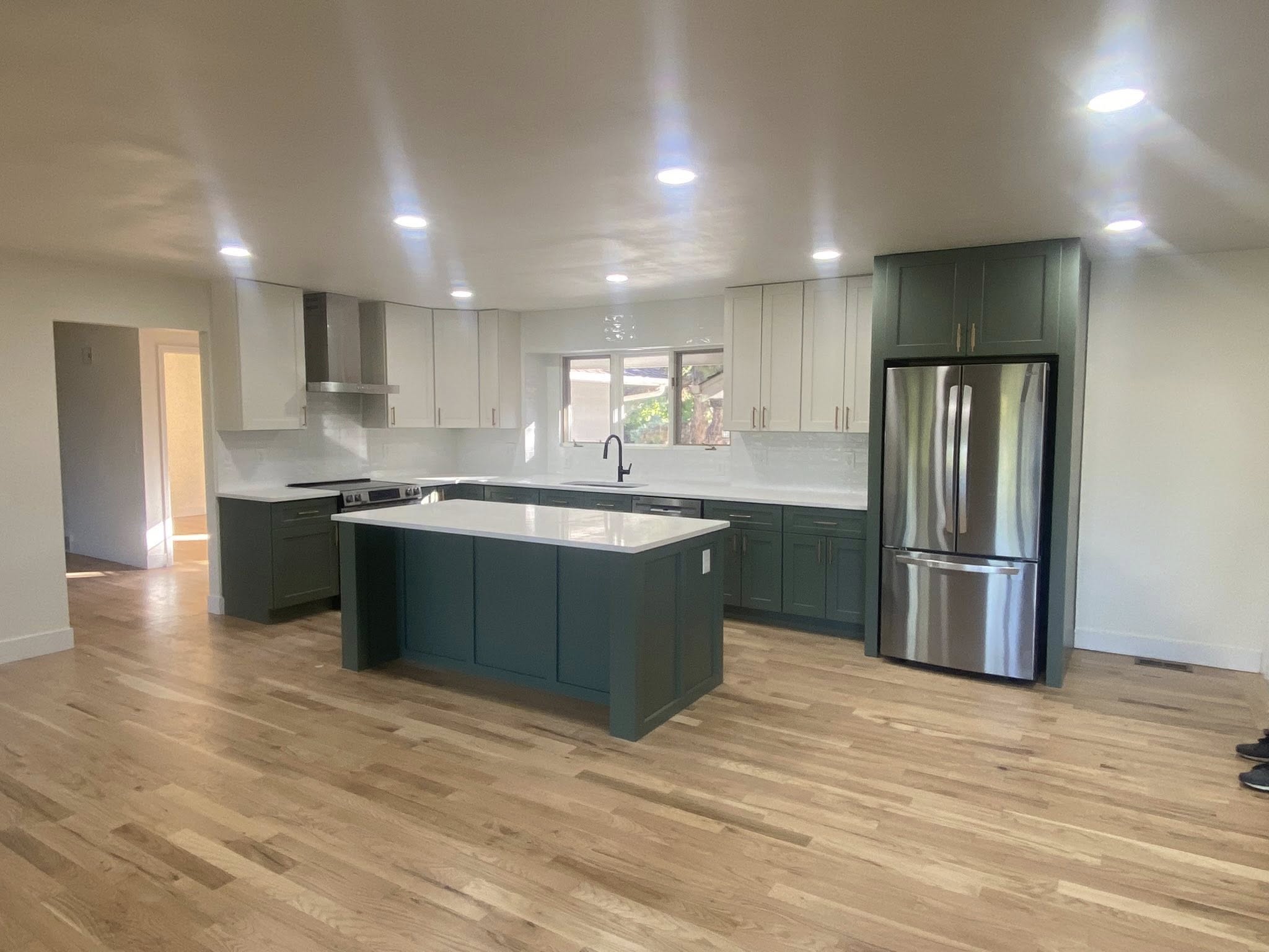 Denver kitchen remodeling project by Vasquez Remodel LLC